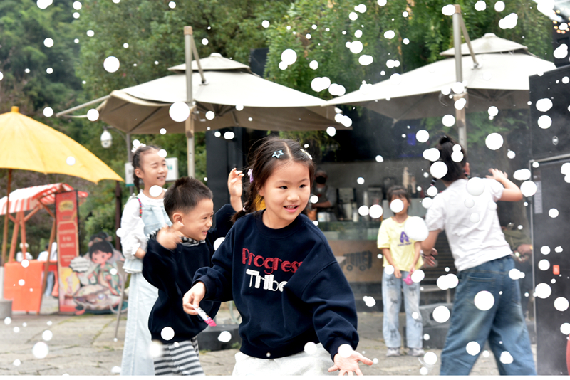 國(guó)慶游張家界|黃龍洞景區(qū)：綜藝潮玩歡樂(lè)多