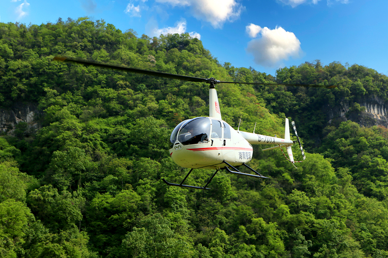 低空旅游成亮點(diǎn)